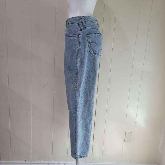 Levi 550 Classic Relaxed Tapered 30x28 Denim Light Wash Jeans Women VTG Sz 12S - Picture 8 of 9